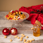 Struffoli napoletani conditi con miele confettini e canditi 300g - immagine 2